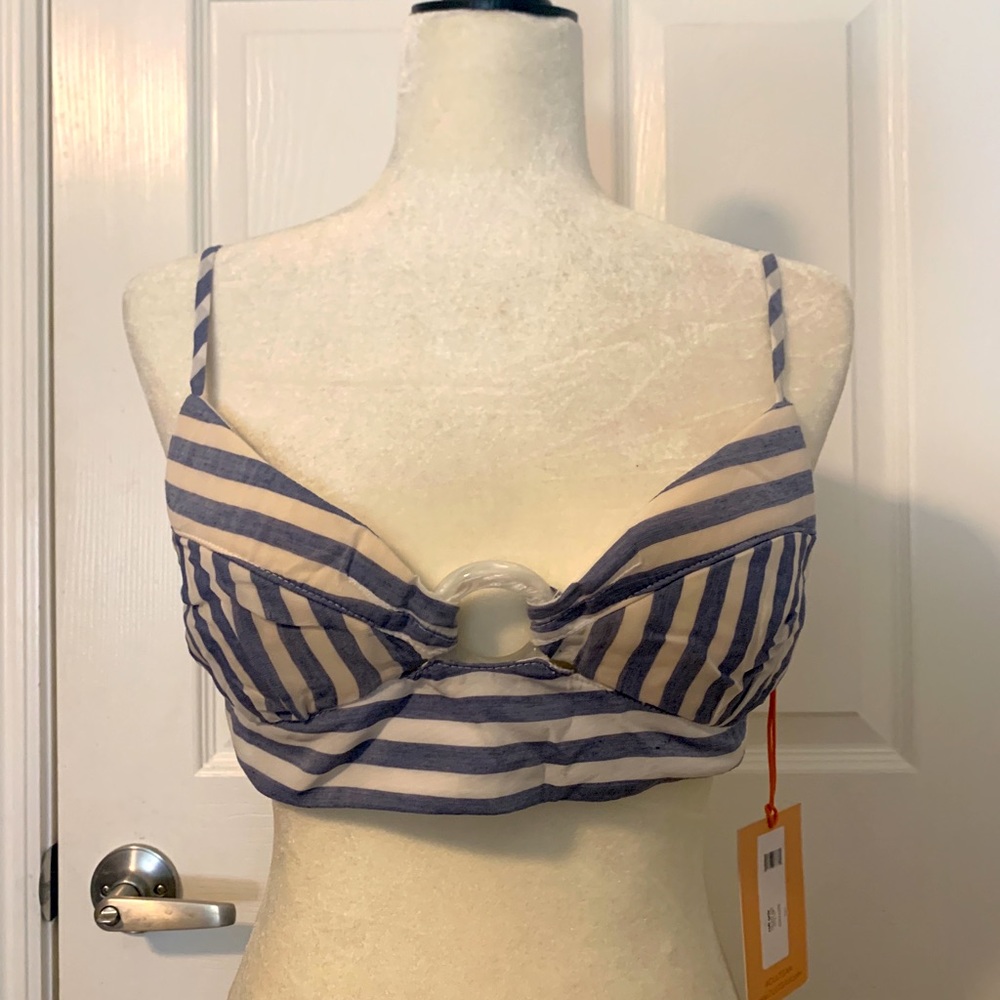 Cult Gaia Crop Top